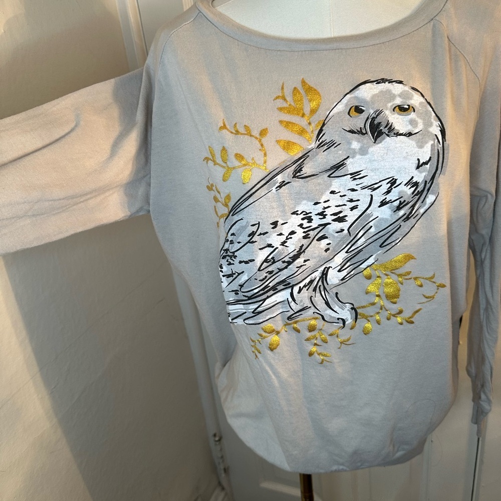 Stylish Gray and Gold Owl Long Sleeve Top - Picture 2 of 4
